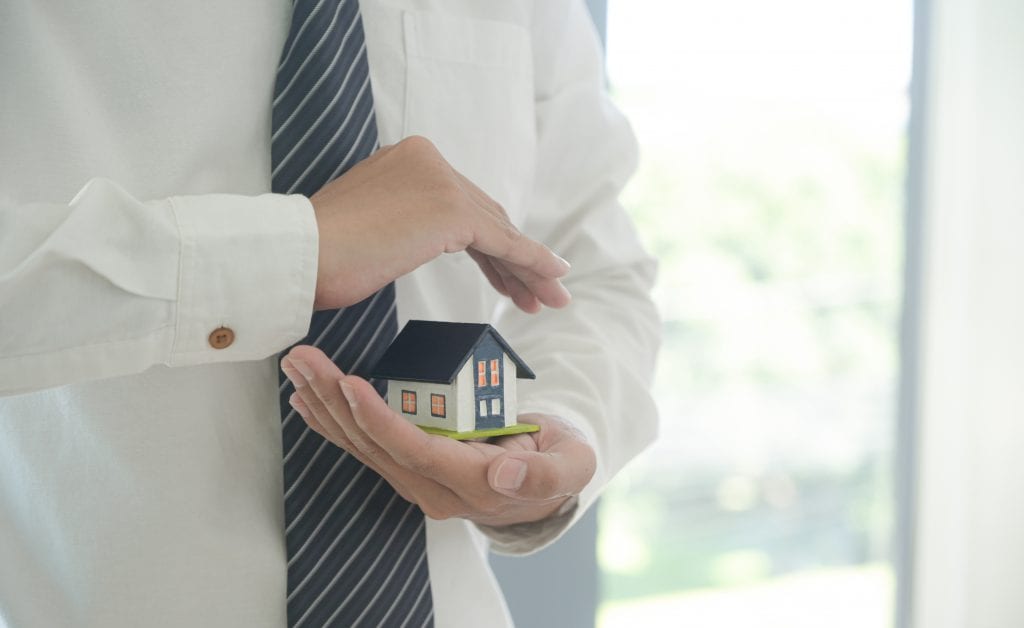 Will the roof damage be fully covered by homeowner’s insurance